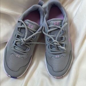 Under Armour Youth's Gray and Lavender Sneakers size 5
